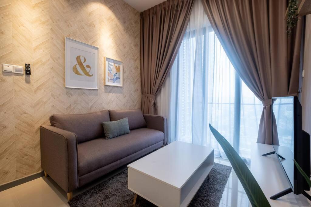 Pangsapuri Endless Warming~ 2br5pax Southlink Bangsar South