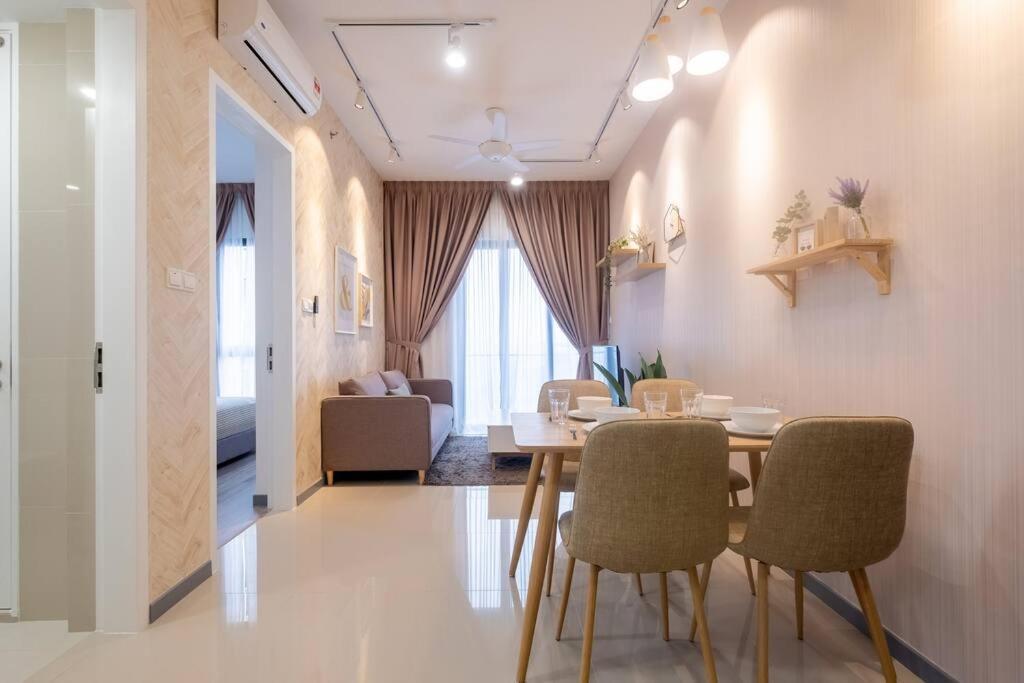 Pangsapuri Endless Warming~ 2br5pax Southlink Bangsar South Kuala Lumpur